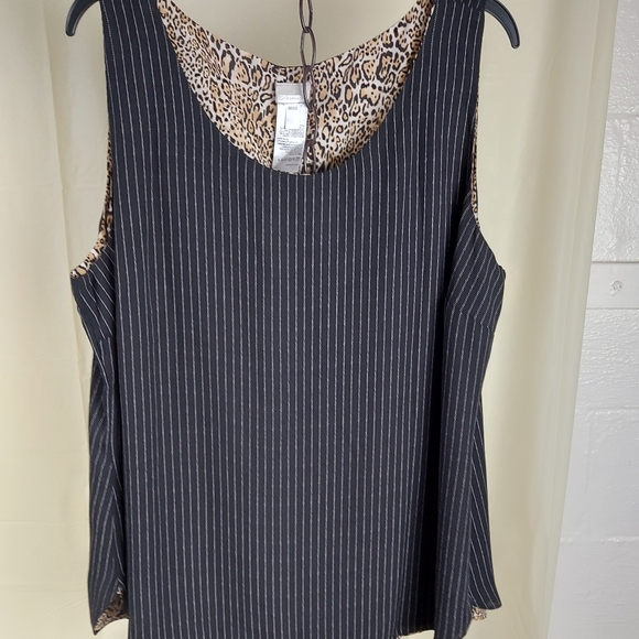 New Chicos Reversible Sleeveless Top - Picture 2 of 11